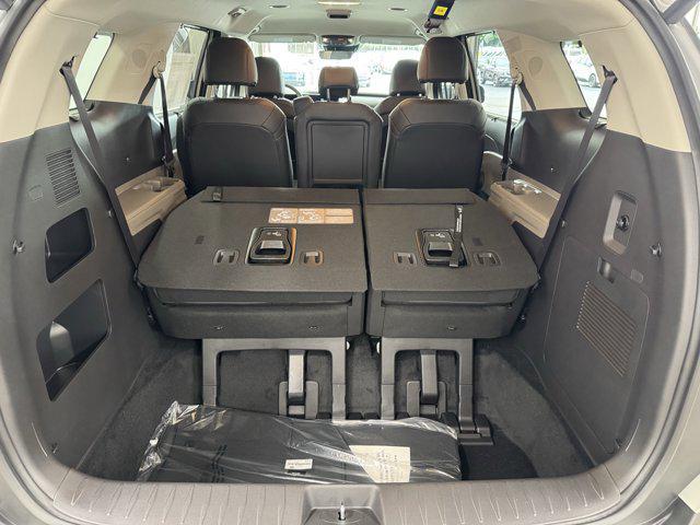 new 2026 Kia Carnival car, priced at $43,385