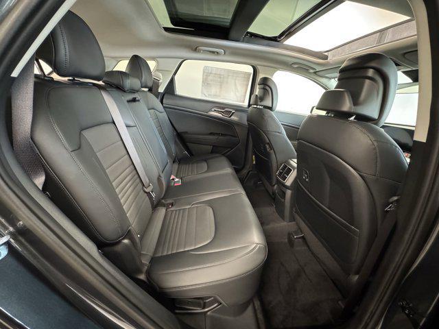 new 2025 Kia Sportage Hybrid car, priced at $39,770