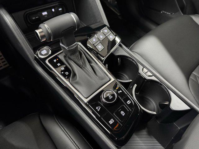 new 2025 Kia Sportage car, priced at $38,789