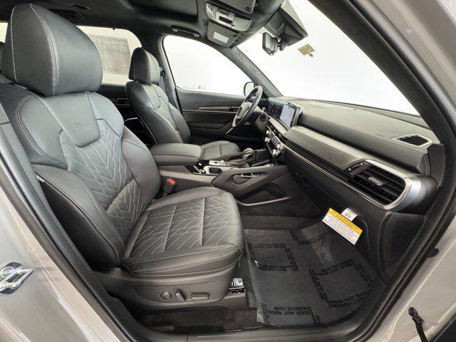new 2025 Kia Telluride car, priced at $53,601