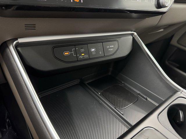 new 2026 Kia Carnival Hybrid car, priced at $47,019