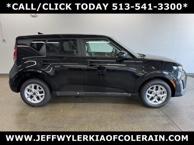new 2025 Kia Soul car, priced at $20,373