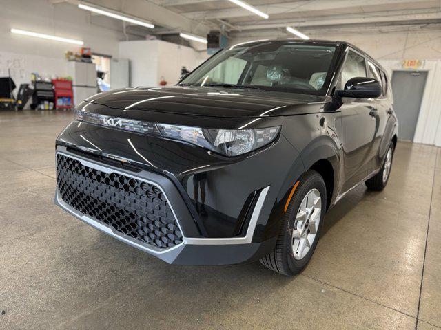 new 2025 Kia Soul car, priced at $20,373
