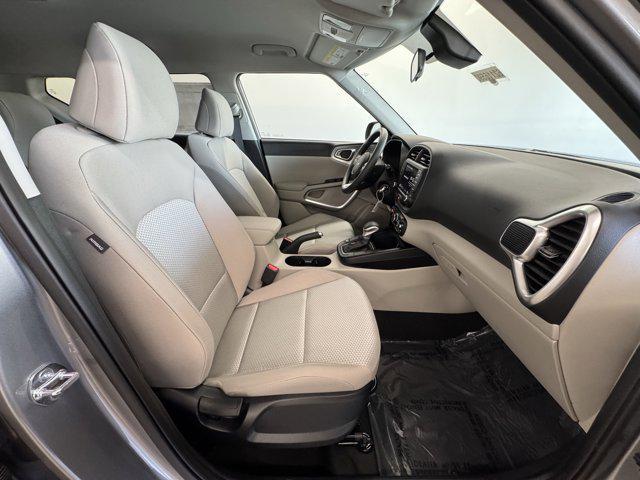 new 2025 Kia Soul car, priced at $21,613
