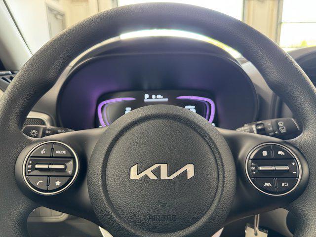 new 2025 Kia Soul car, priced at $21,613