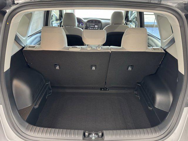 new 2025 Kia Soul car, priced at $21,613