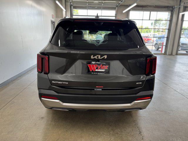 new 2025 Kia Sorento Hybrid car, priced at $45,618