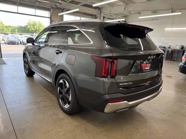 new 2025 Kia Sorento Hybrid car, priced at $45,618