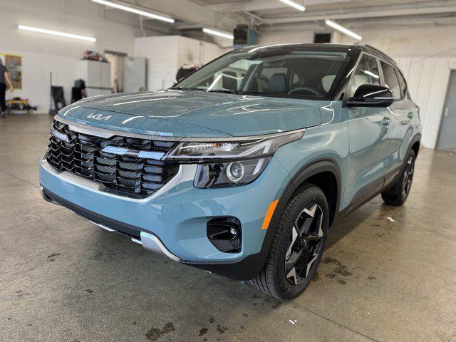 new 2025 Kia Seltos car, priced at $27,694