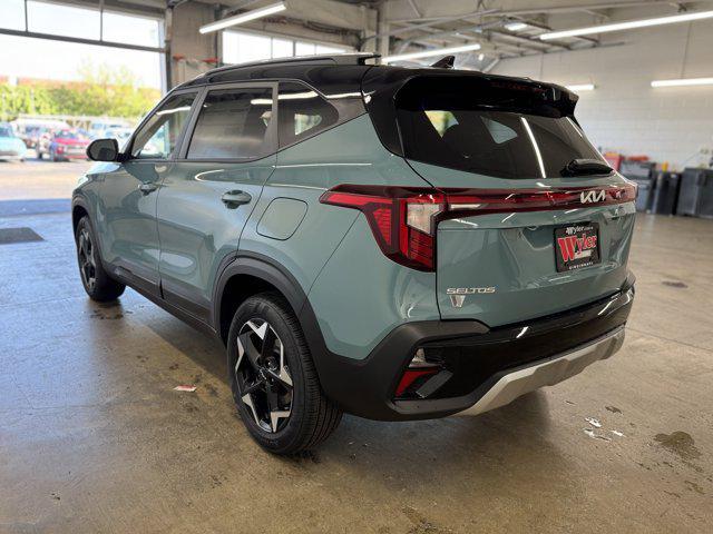 new 2025 Kia Seltos car, priced at $27,694