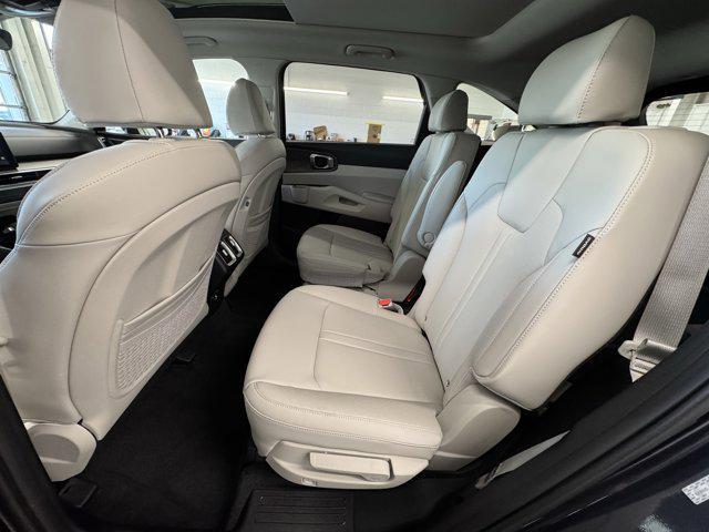 new 2025 Kia Sorento car, priced at $41,909