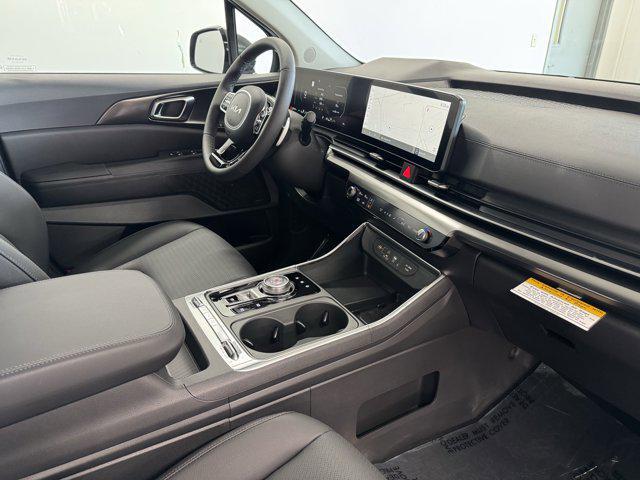 new 2026 Kia Carnival Hybrid car, priced at $54,790