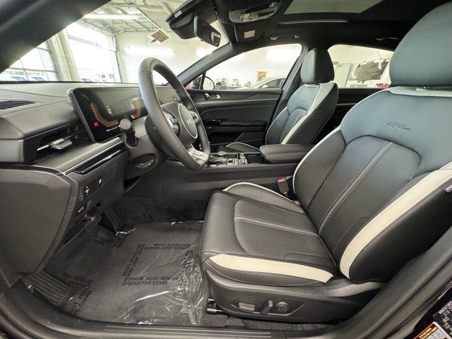 new 2025 Kia K5 car, priced at $30,604