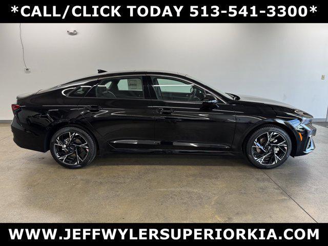 new 2025 Kia K5 car, priced at $30,604