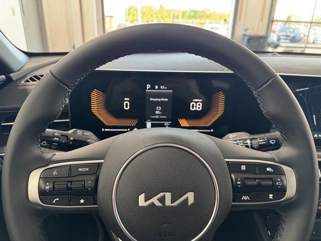 new 2025 Kia K5 car, priced at $30,604