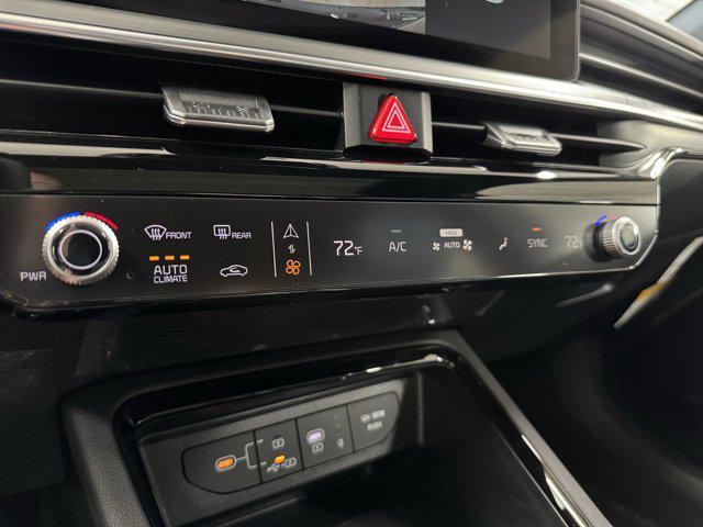 new 2025 Kia K5 car, priced at $30,604