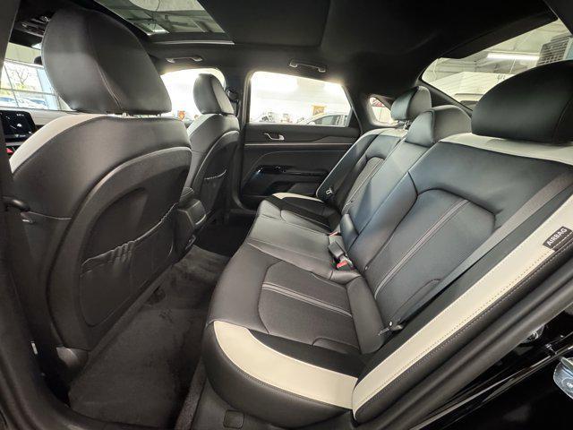 new 2025 Kia K5 car, priced at $30,604