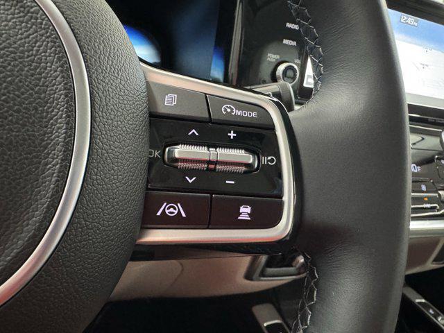 used 2023 Kia Sorento car, priced at $32,330