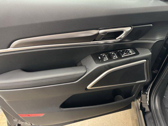 new 2025 Kia Telluride car, priced at $39,989