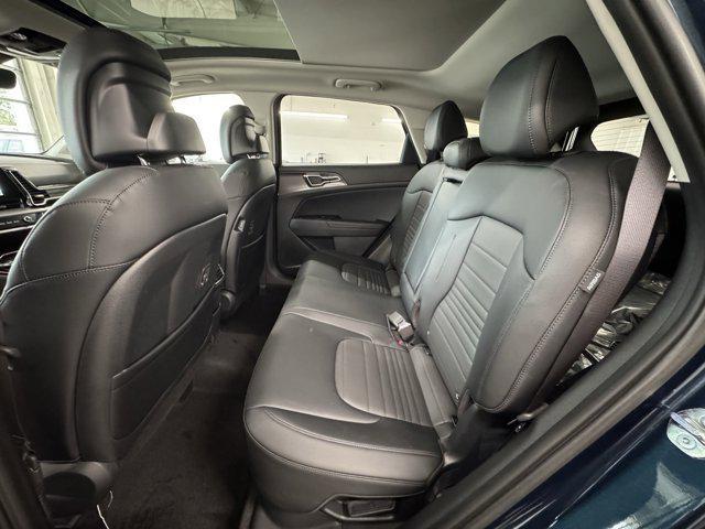 new 2025 Kia Sportage Hybrid car, priced at $37,843