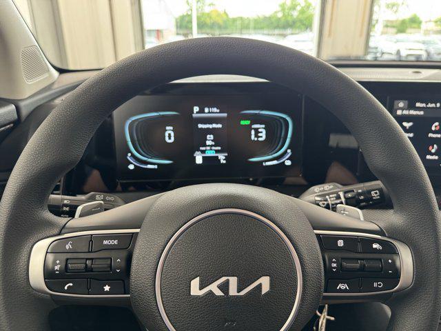 new 2025 Kia Sportage Hybrid car, priced at $28,676