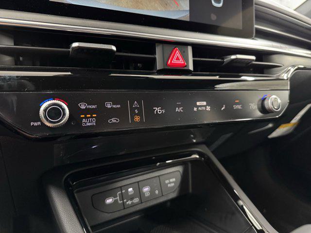 new 2025 Kia K5 car, priced at $32,491