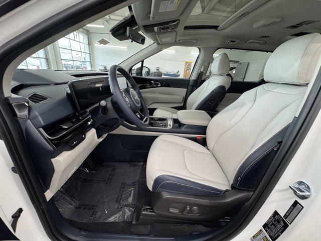 new 2025 Kia Carnival car, priced at $51,046