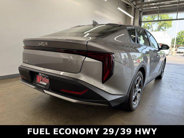new 2025 Kia K4 car, priced at $22,976