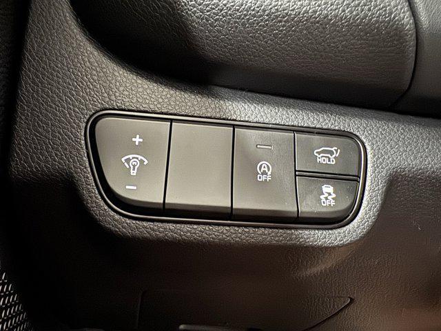 new 2025 Kia Seltos car, priced at $29,076