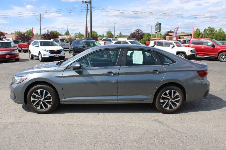 used 2022 Volkswagen Jetta car, priced at $17,995