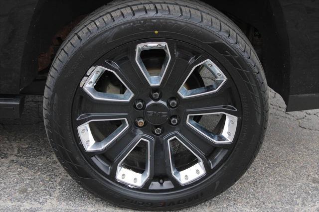 used 2019 GMC Yukon car, priced at $36,995