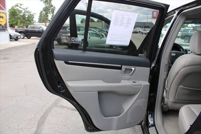 used 2007 Hyundai Santa Fe car, priced at $7,995
