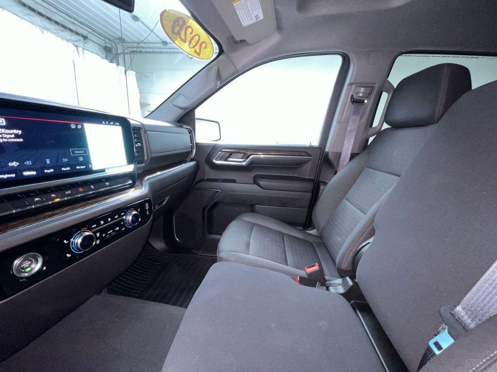 used 2023 GMC Sierra 1500 car, priced at $43,500