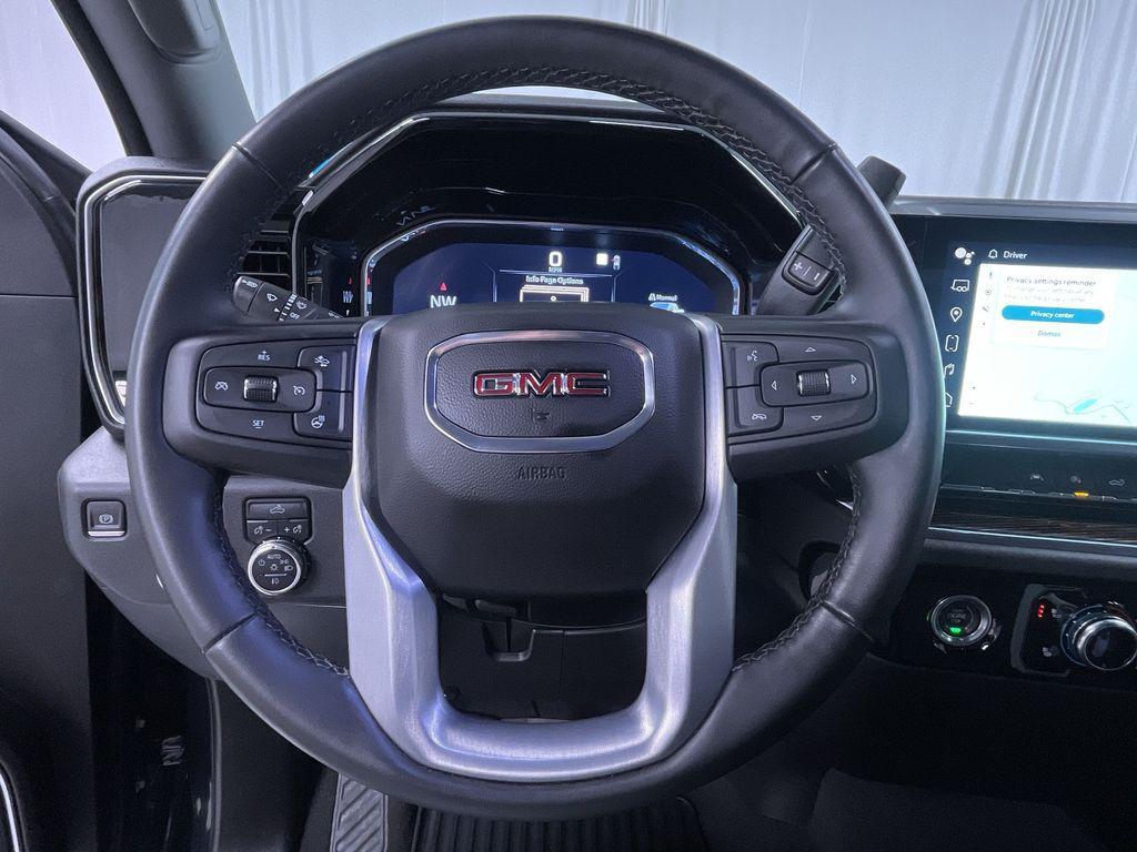 used 2023 GMC Sierra 1500 car, priced at $43,500