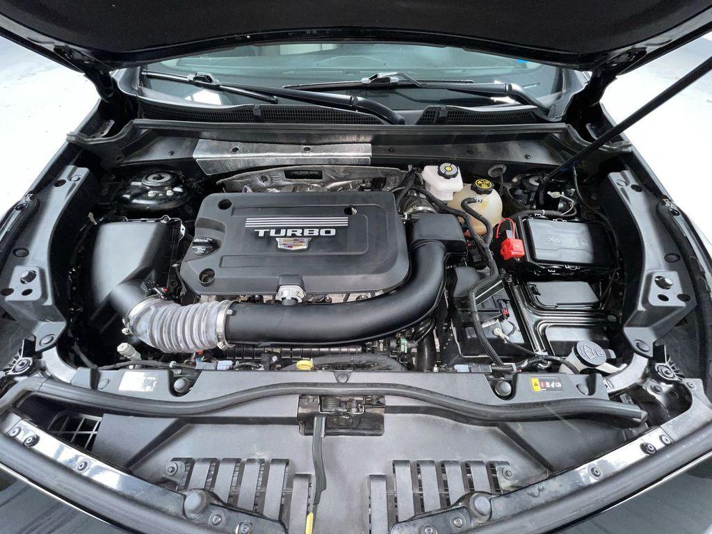 used 2022 Cadillac XT4 car, priced at $27,900