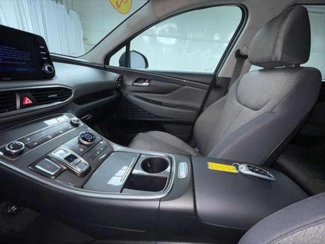 used 2022 Hyundai Santa Fe car, priced at $23,995