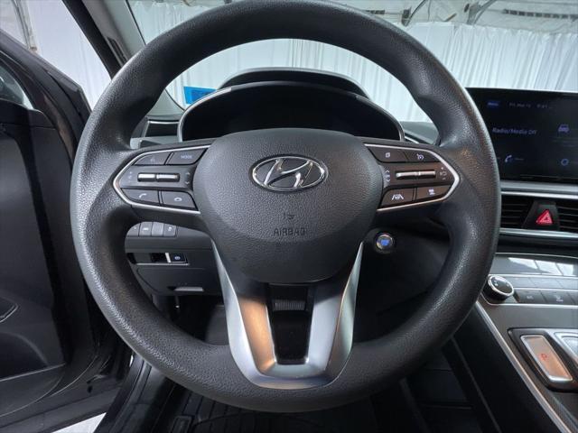 used 2022 Hyundai Santa Fe car, priced at $23,995