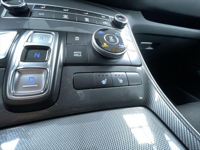 used 2022 Hyundai Santa Fe car, priced at $23,995