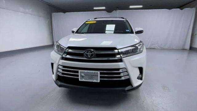 used 2018 Toyota Highlander car, priced at $25,900