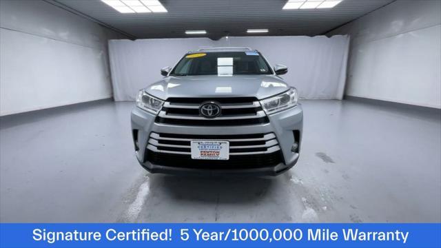 used 2019 Toyota Highlander car, priced at $26,900