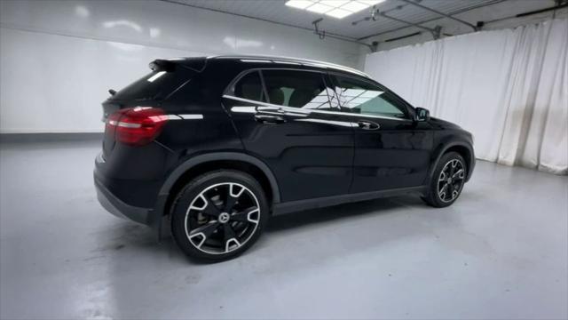 used 2018 Mercedes-Benz GLA 250 car, priced at $15,500