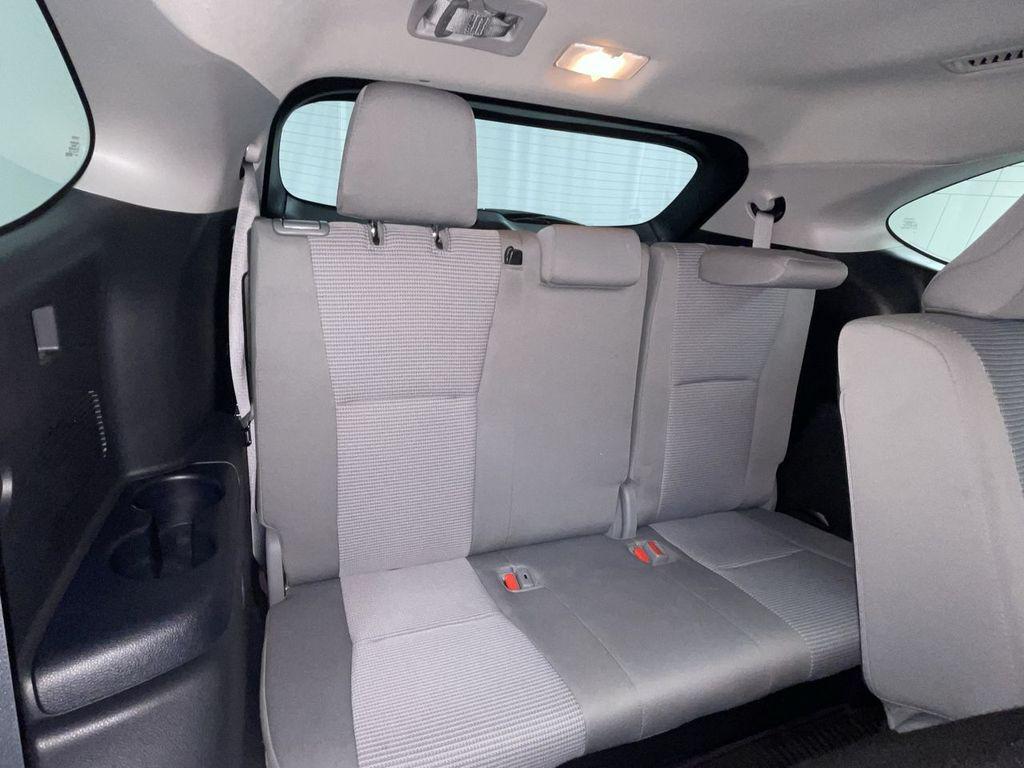 used 2021 Toyota Highlander car, priced at $31,900