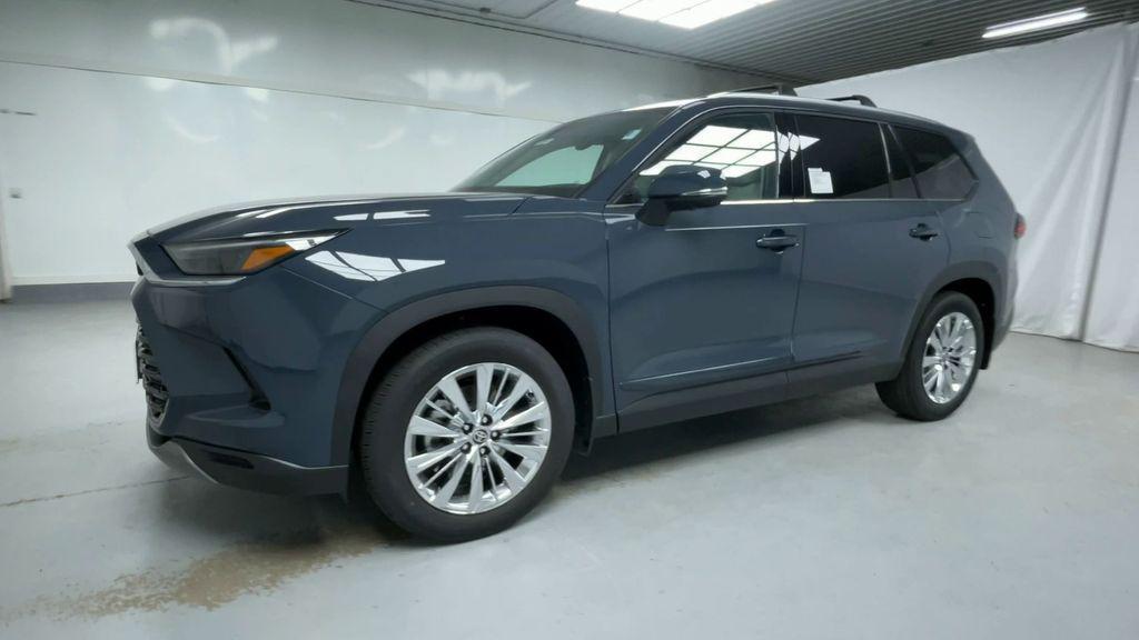 new 2025 Toyota Grand Highlander car, priced at $57,628