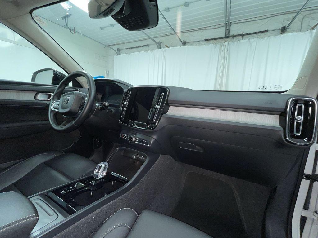used 2025 Volvo XC40 car, priced at $37,500