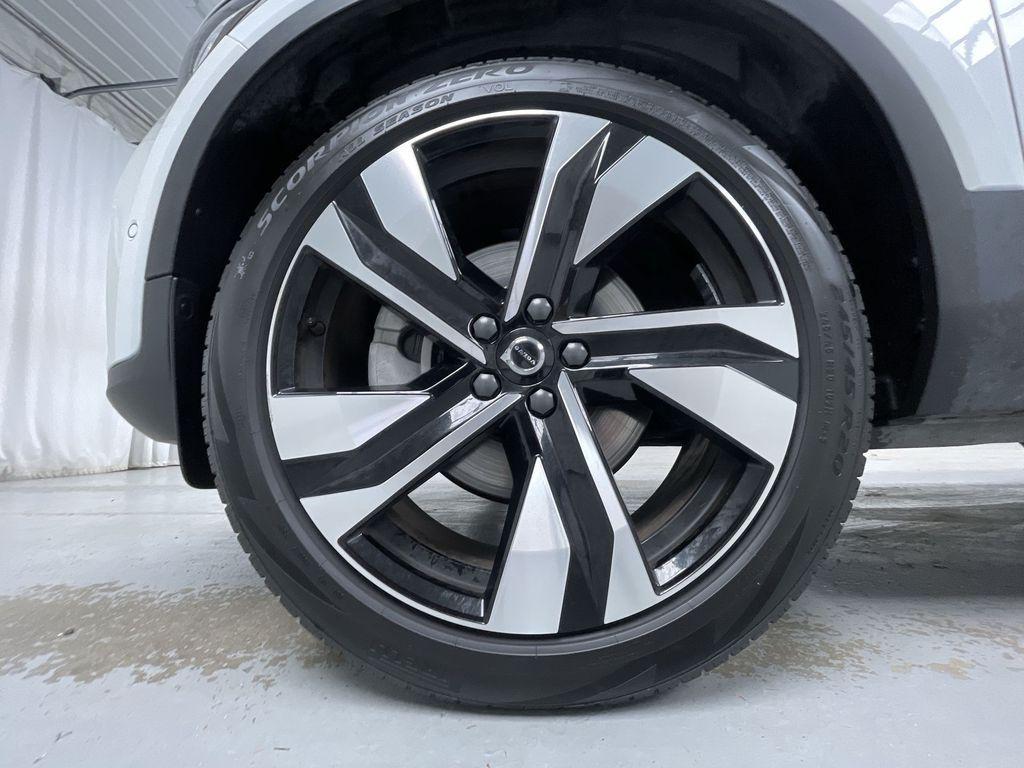 used 2025 Volvo XC40 car, priced at $37,500
