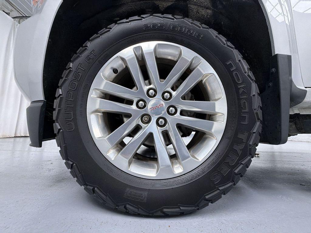 used 2019 GMC Canyon car, priced at $23,995