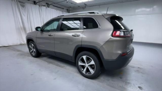 used 2019 Jeep Cherokee car, priced at $20,995