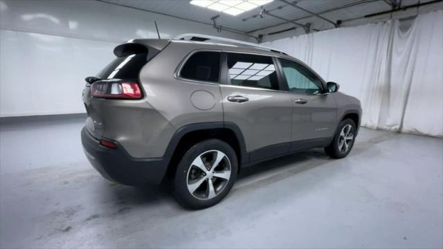 used 2019 Jeep Cherokee car, priced at $20,995