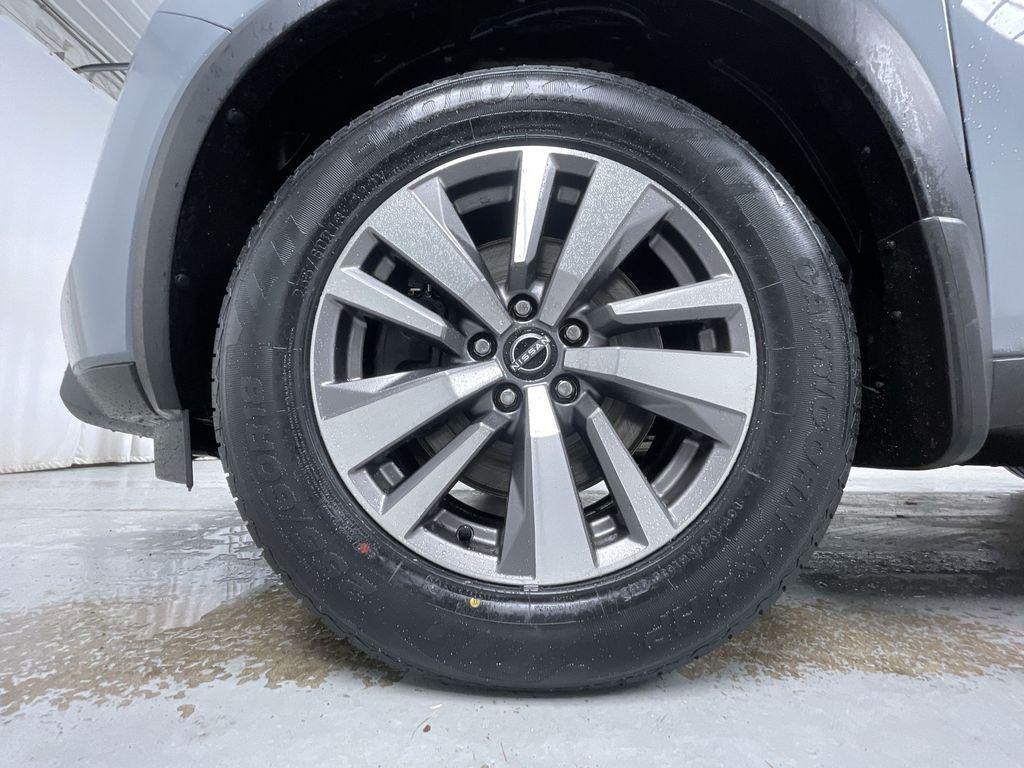 used 2022 Nissan Pathfinder car, priced at $28,995