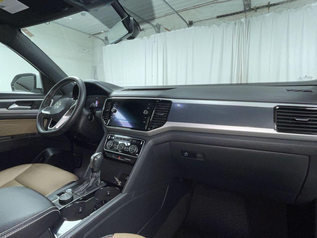 used 2022 Volkswagen Atlas Cross Sport car, priced at $28,995